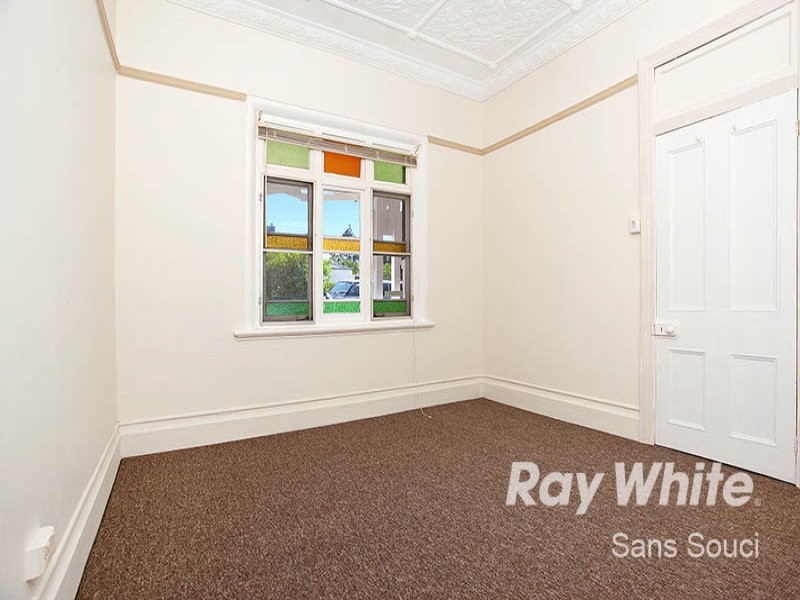 18 Shaw Street, Kogarah NSW 2217