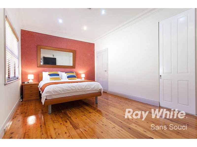 18 Minton Avenue, Dolls Point NSW 2219