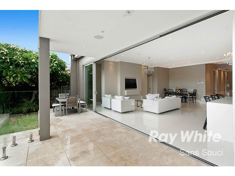 27 Scarborough Street, Monterey NSW 2217