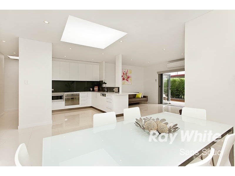 33A Moorefield Estate, Kogarah NSW 2217