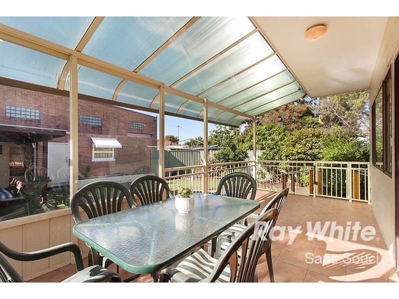2 Barton Street, Kogarah NSW 2217
