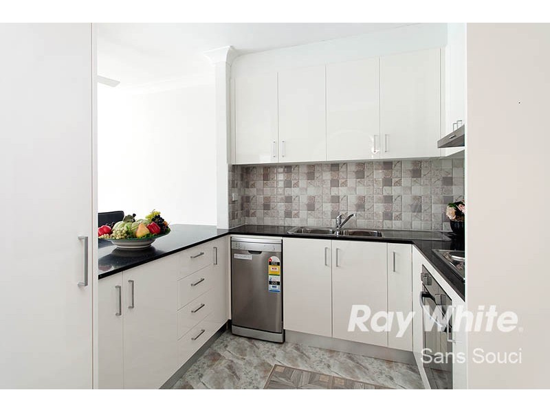 9/1 Carlton Pde, Carlton NSW 2218