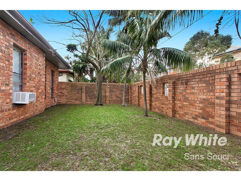 2A Wycombe Ave, Monterey NSW 2217