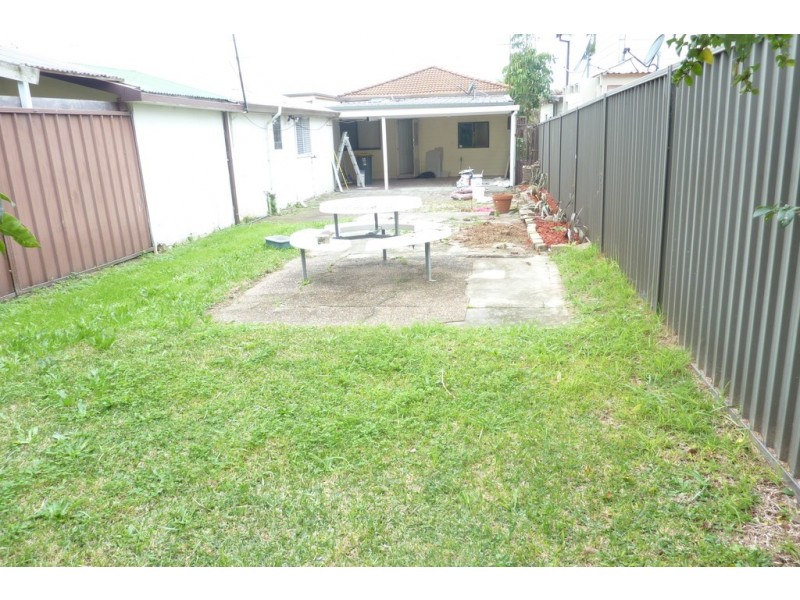 11 Campbell St, Sans Souci NSW 2219