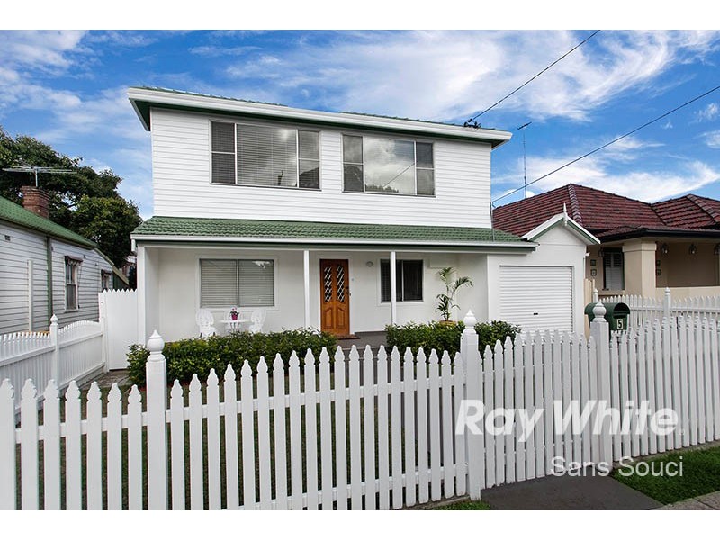 5 Barton Street, Kogarah NSW 2217