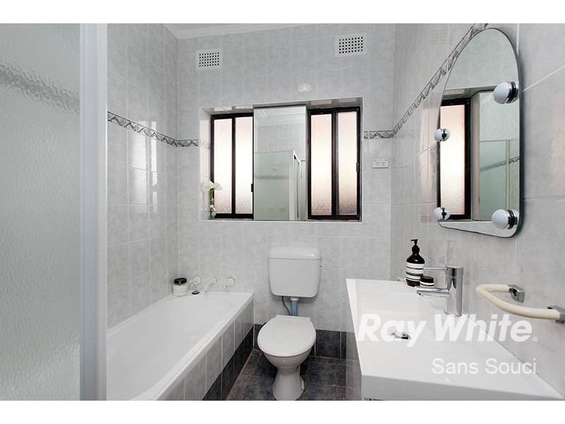 15 Clareville Avenue, Sans Souci NSW 2219