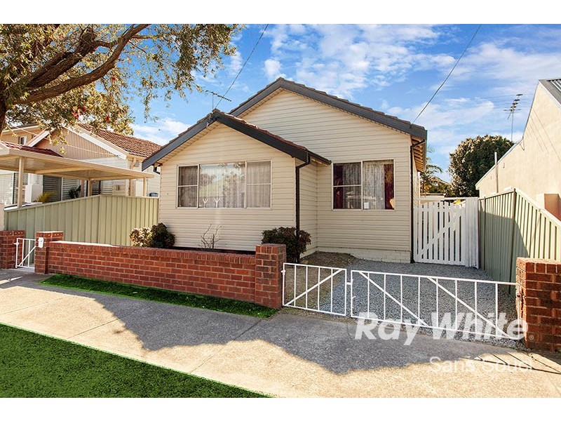 16 Barton Street, Kogarah NSW 2217