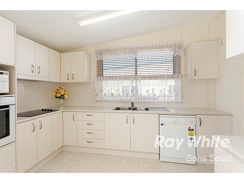 16 Barton Street, Kogarah NSW 2217