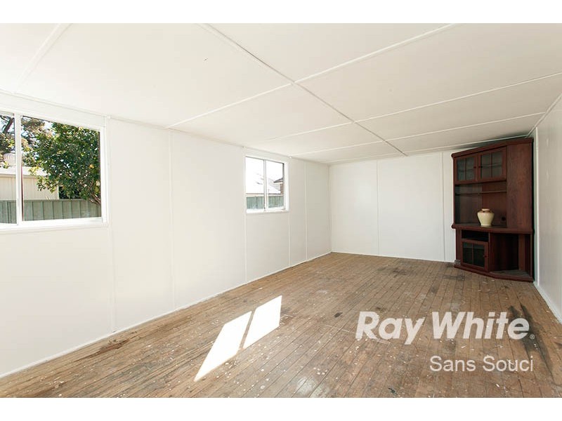 16 Barton Street, Kogarah NSW 2217