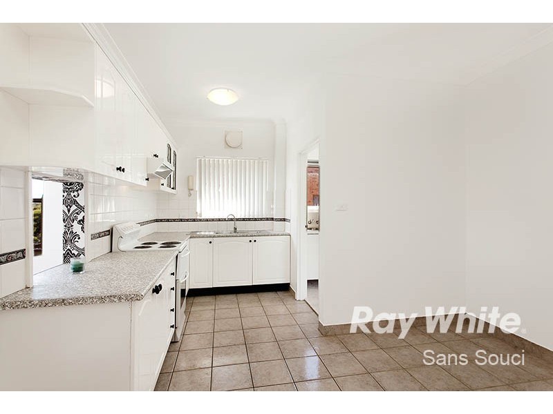4/62 Solander Street, Monterey NSW 2217
