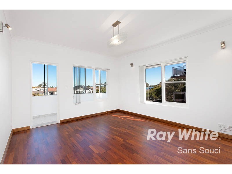 4/62 Solander Street, Monterey NSW 2217