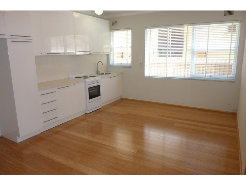 4/90-92 The Grand Parade, Brighton-le-sands NSW 2216