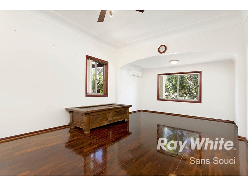 222 Chuter Avenue, Sans Souci NSW 2219