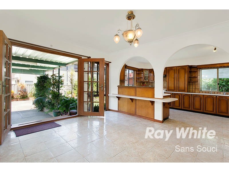 222 Chuter Avenue, Sans Souci NSW 2219