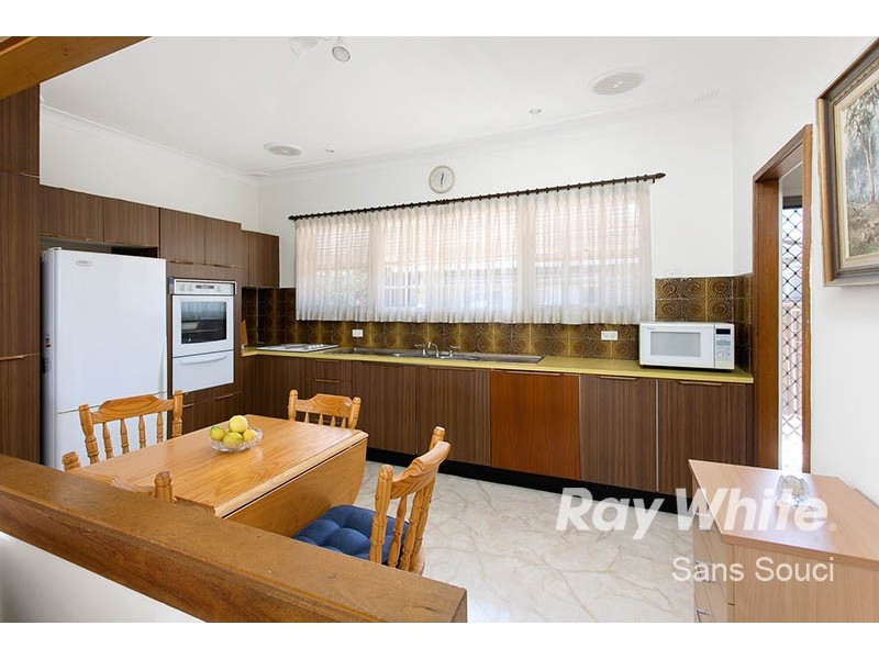 2/39-41 Robinson Street, Monterey NSW 2217