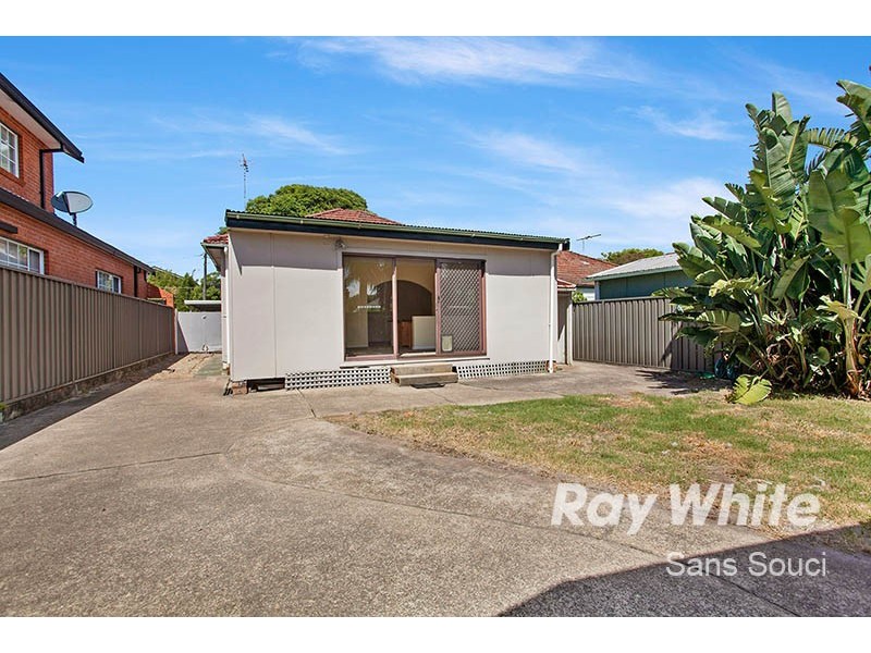 35 Monterey Street, Monterey NSW 2217