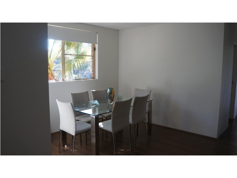 4/26-32 Shaftesbury Street, Carlton NSW 2218