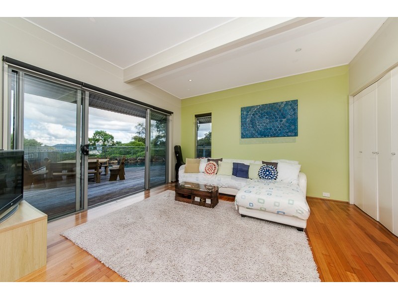 182 Thompson Road, Dulong QLD 4560