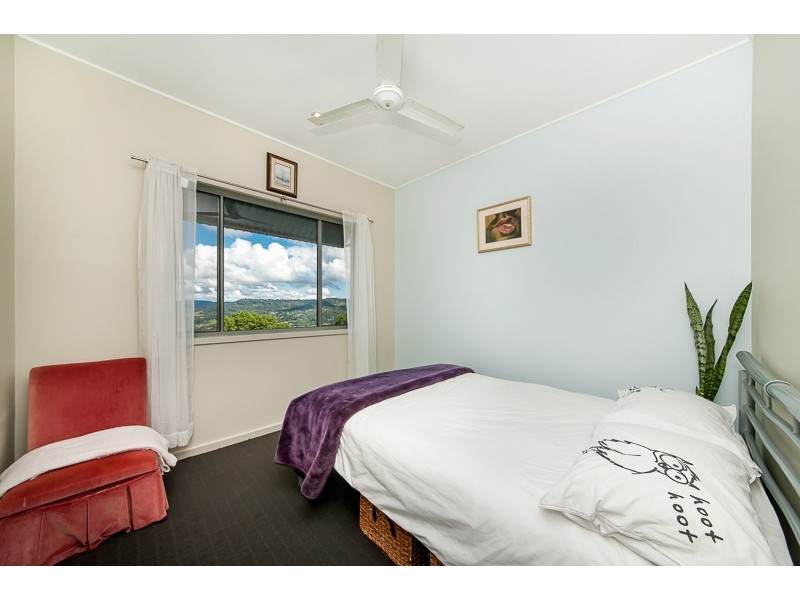 182 Thompson Road, Dulong QLD 4560