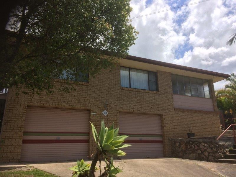 18 BLAXLAND ROAD, Nambour QLD 4560