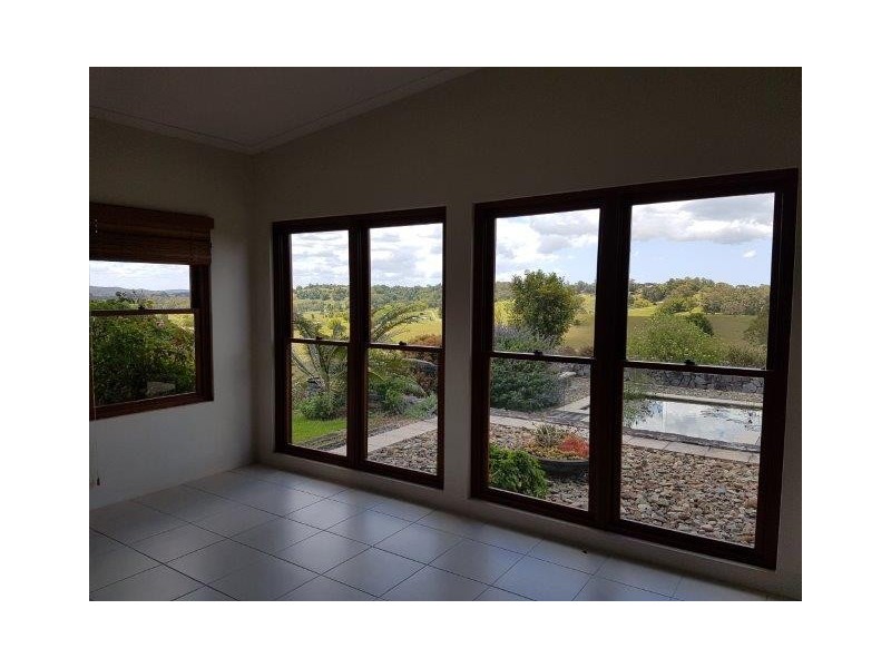 32 BROLGA LANE, Dulong QLD 4560