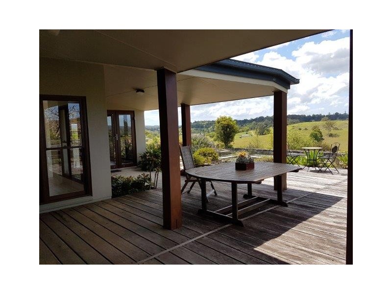 32 BROLGA LANE, Dulong QLD 4560