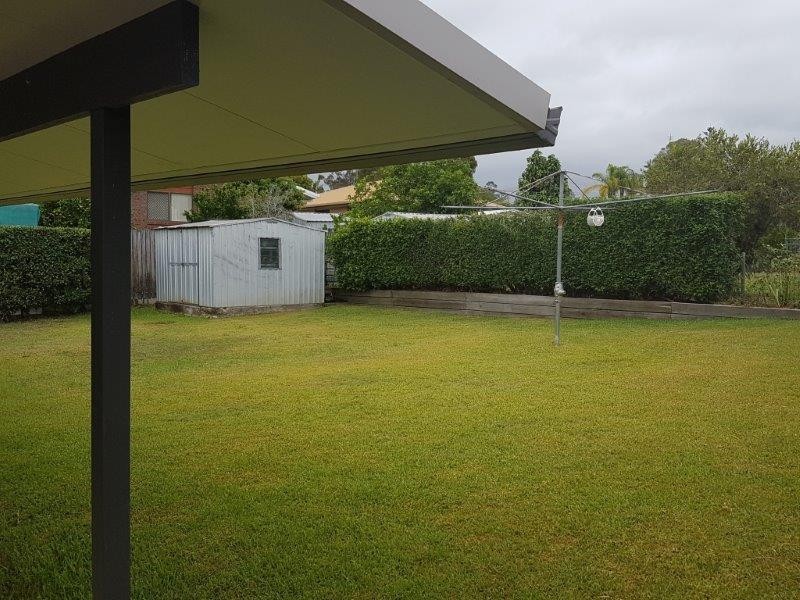 24 BLAXLAND ROAD, Burnside QLD 4560
