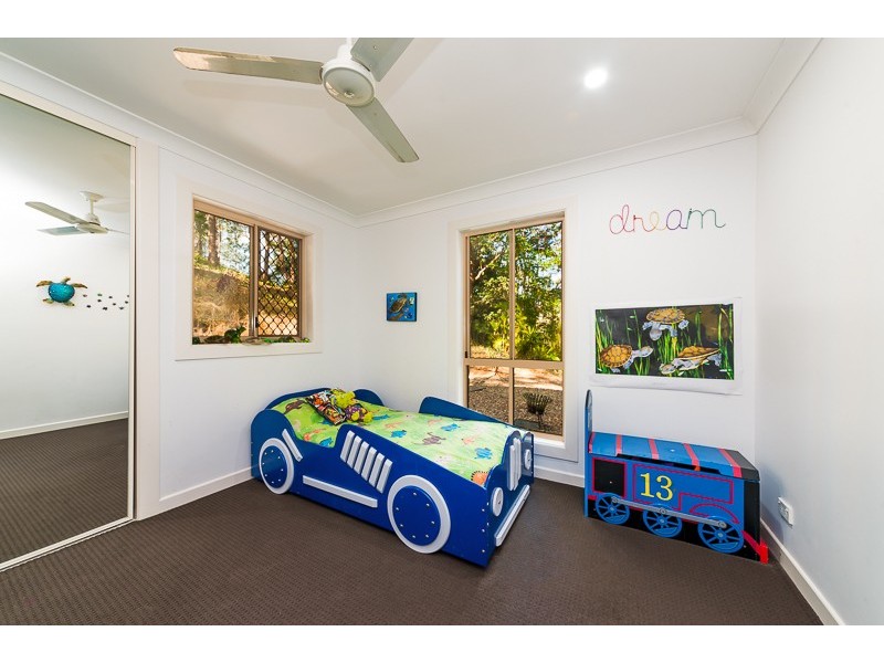 9 Merimist Way, Kiels Mountain QLD 4559