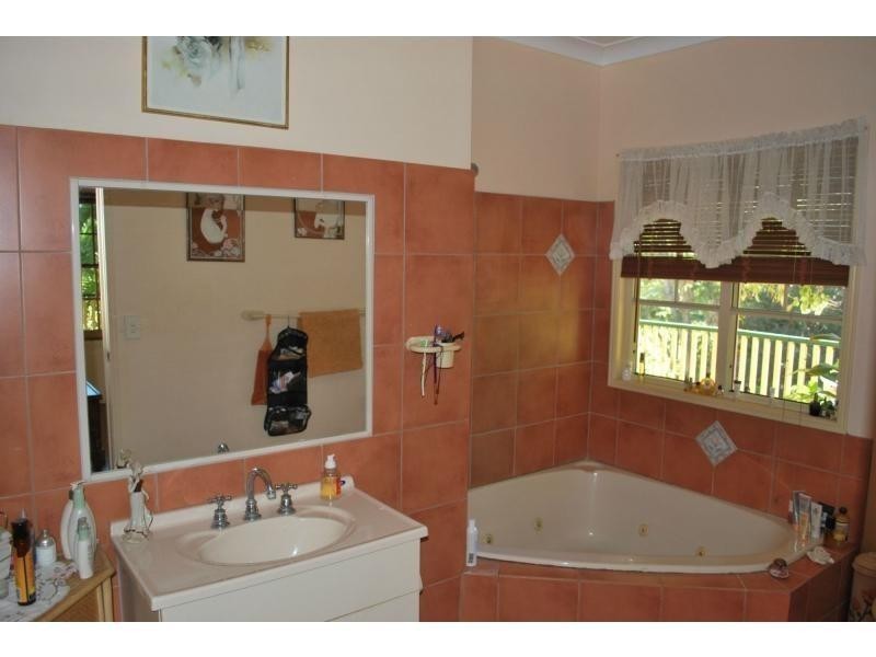 39 Hill Street, Woombye QLD 4559