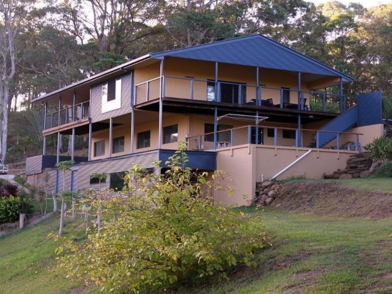 410 Hunchy Road, Hunchy QLD 4555