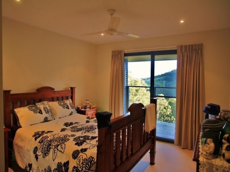 410 Hunchy Road, Hunchy QLD 4555