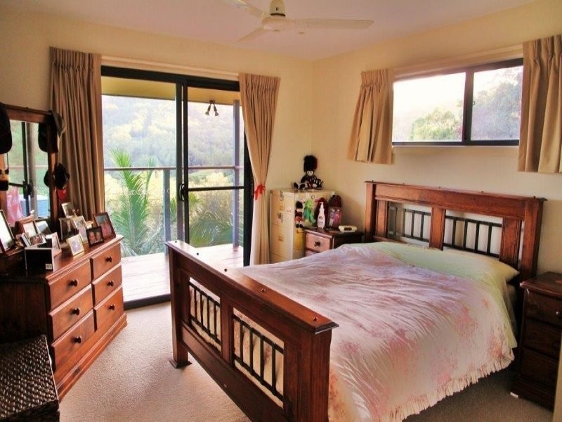 410 Hunchy Road, Hunchy QLD 4555