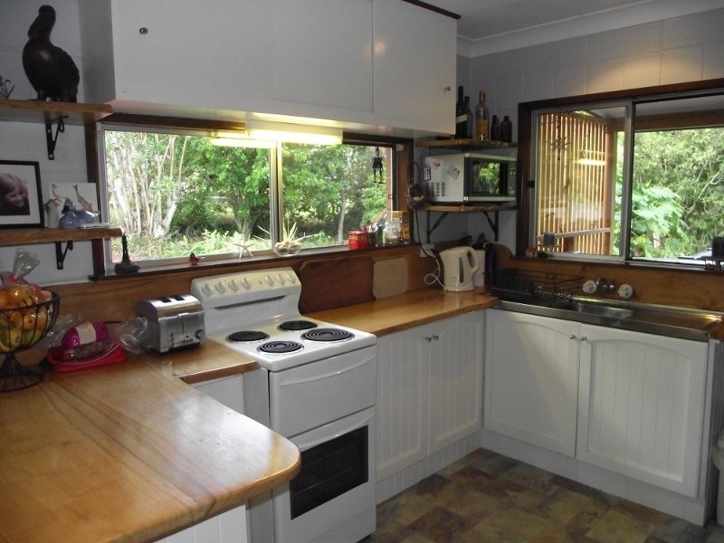 27 Wakefield Street, Woombye QLD 4559