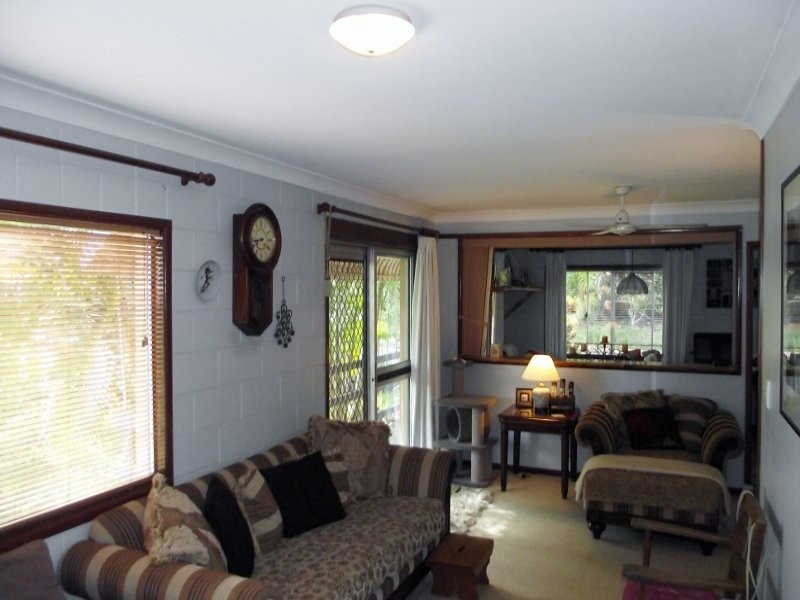 27 Wakefield Street, Woombye QLD 4559