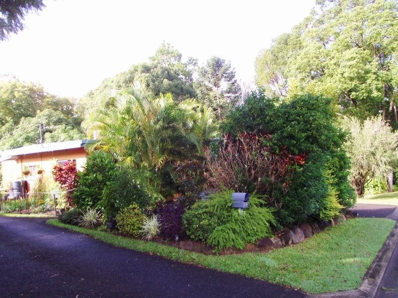 27 Wakefield Street, Woombye QLD 4559