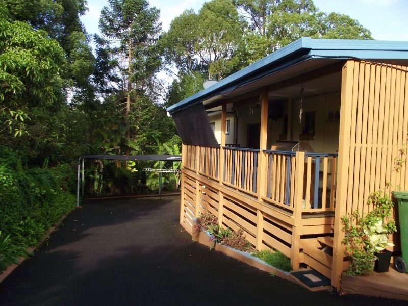 27 Wakefield Street, Woombye QLD 4559