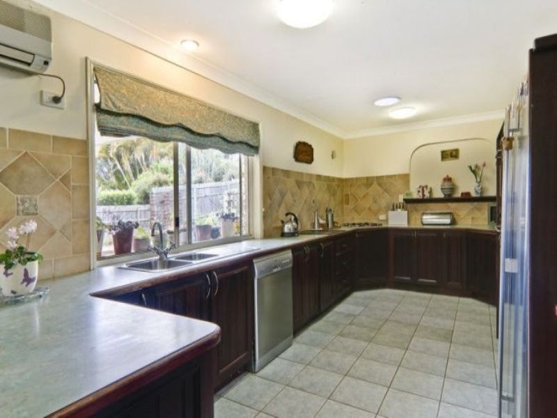 2 Eagleview Court, Woombye QLD 4559