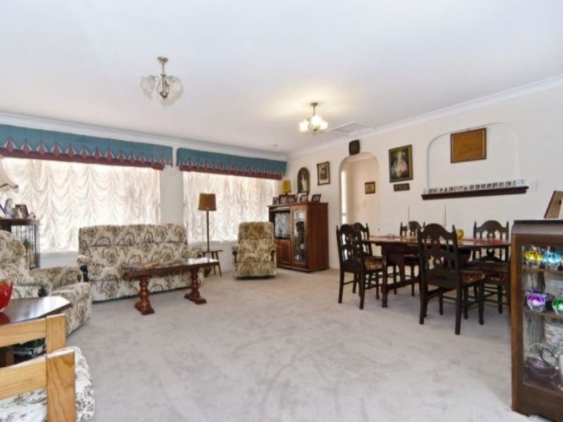 2 Eagleview Court, Woombye QLD 4559