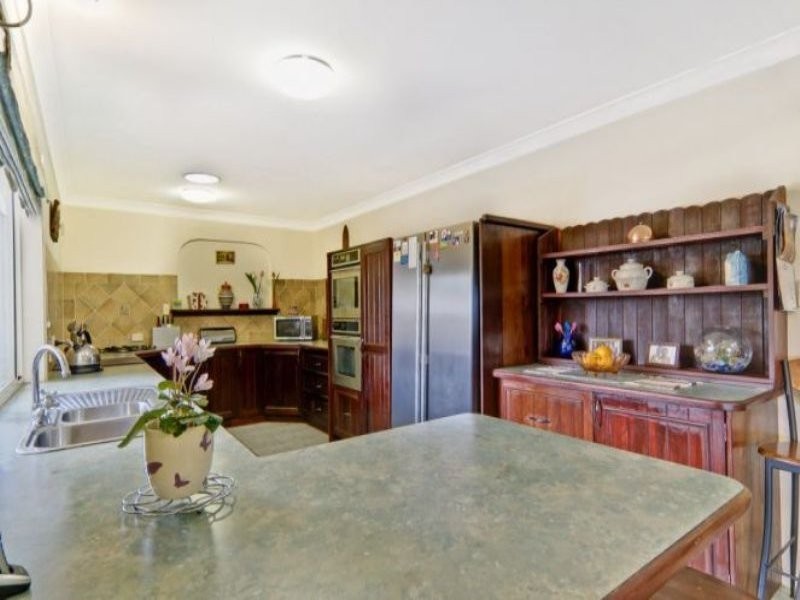 2 Eagleview Court, Woombye QLD 4559