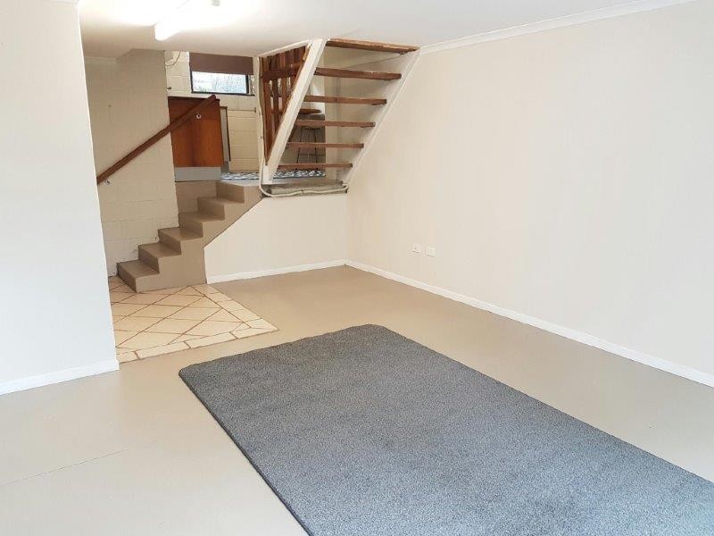 1/14 Laurel Avenue, Nambour QLD 4560