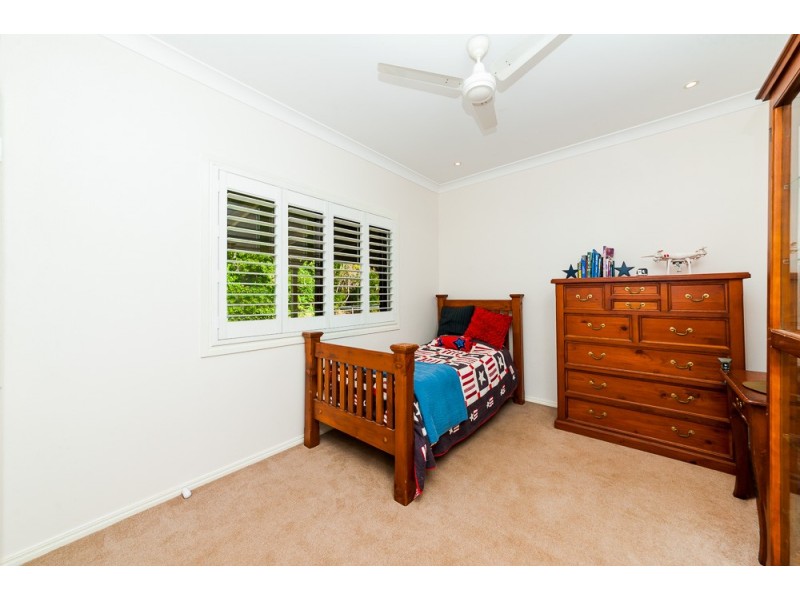 25 COLLEGE ROAD, Mapleton QLD 4560