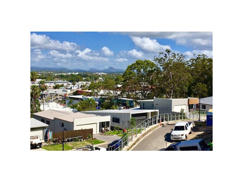 15 THE GROVE, Alexandra Headland QLD 4572