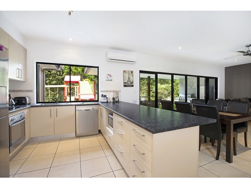 16 RIMMEL PLACE, Palmwoods QLD 4555