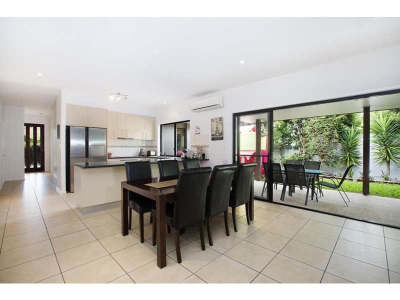 16 RIMMEL PLACE, Palmwoods QLD 4555