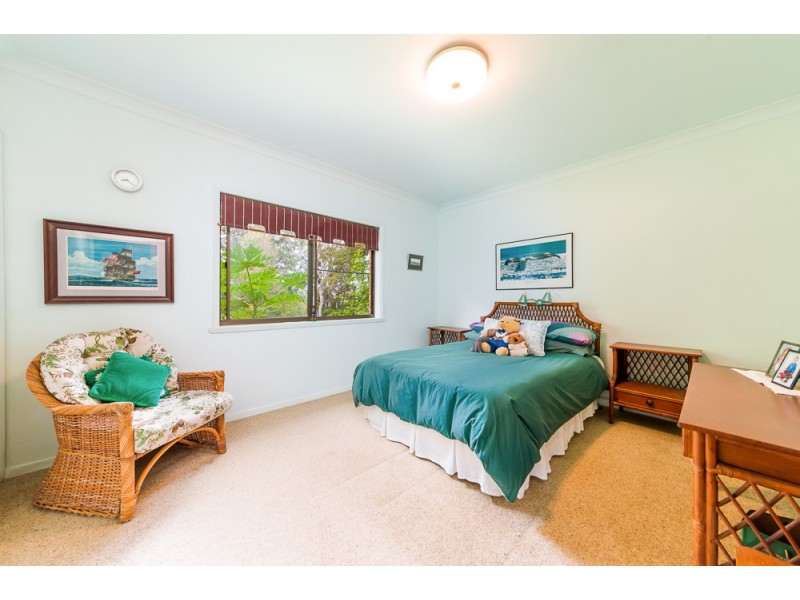 8 THRUSHS ROAD, Dulong QLD 4560