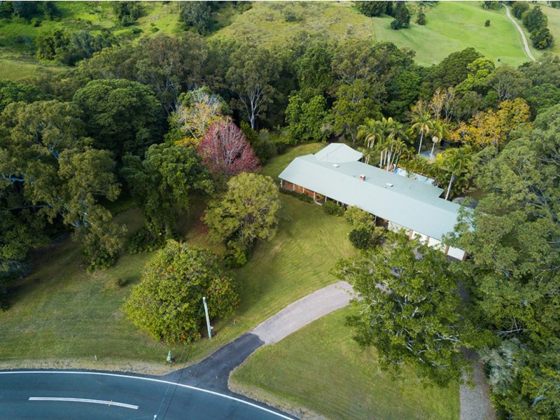 8 THRUSHS ROAD, Dulong QLD 4560