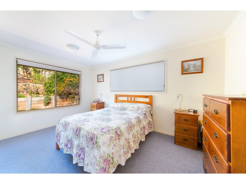 15 DINMORE STREET, Woombye QLD 4559