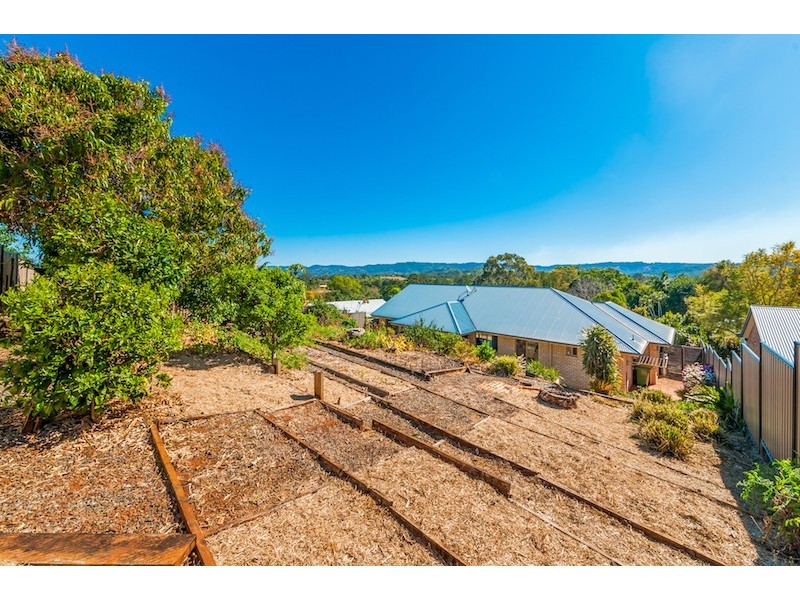 15 DINMORE STREET, Woombye QLD 4559