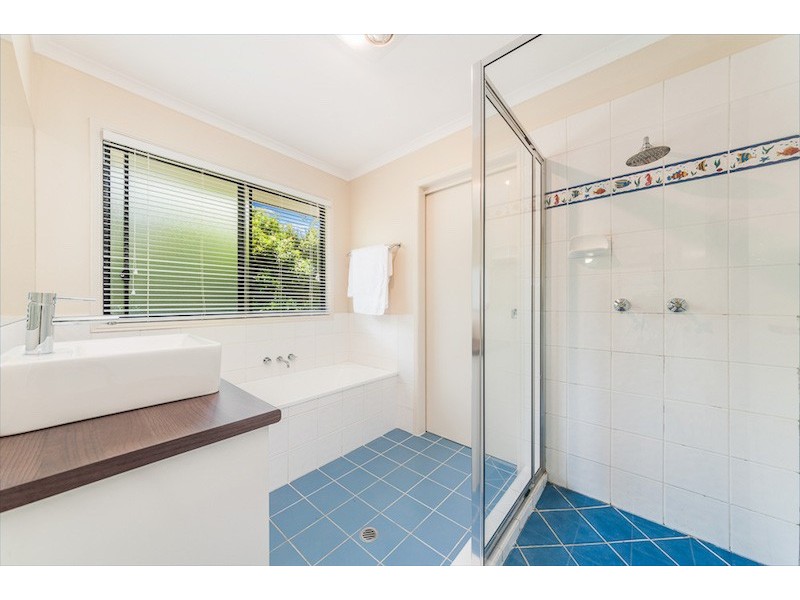 6 Josephine Court, Palmwoods QLD 4555