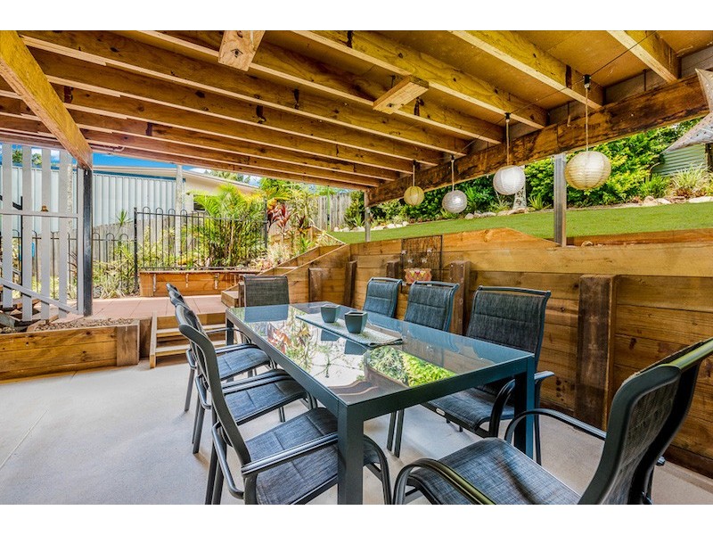 6 Josephine Court, Palmwoods QLD 4555